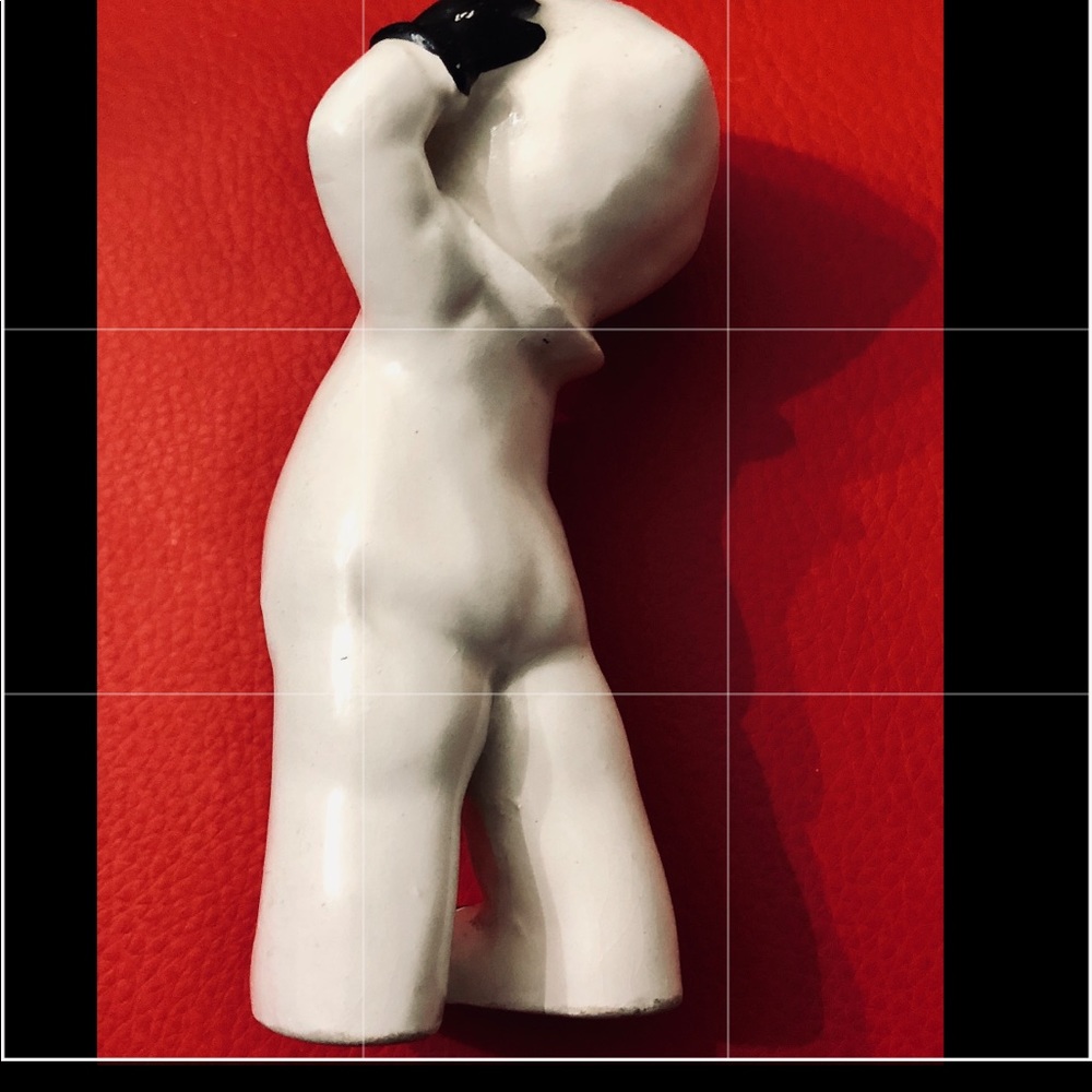 ⭐️💲SOLD💲⭐️ Vintage Kewpie Christmas caroler porcelain pinup figurine JAPAN 🤩♥️ - Picture 6 of 9